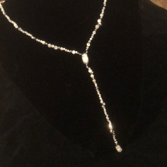 NEW Kendra Scott mother of pearl 14 karat white gold plated beaded Y - necklace - Picture 4 of 9